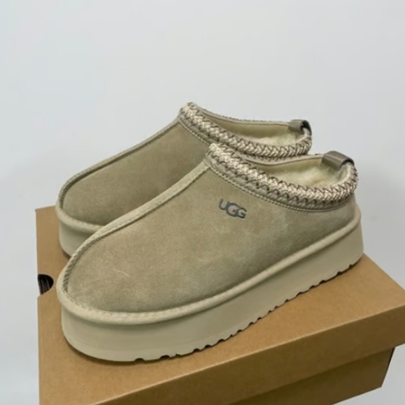UGG Tazz Platform Slippers